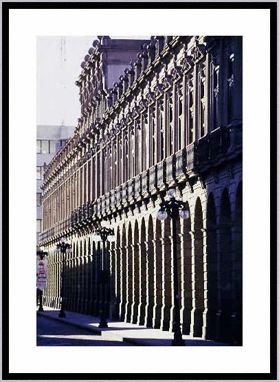 Edificio Ipi&ntilde;a, SLP