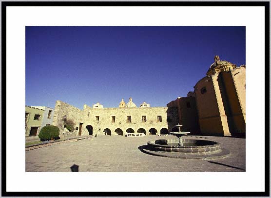 Plaza Aranzaz&uacute;, SLP